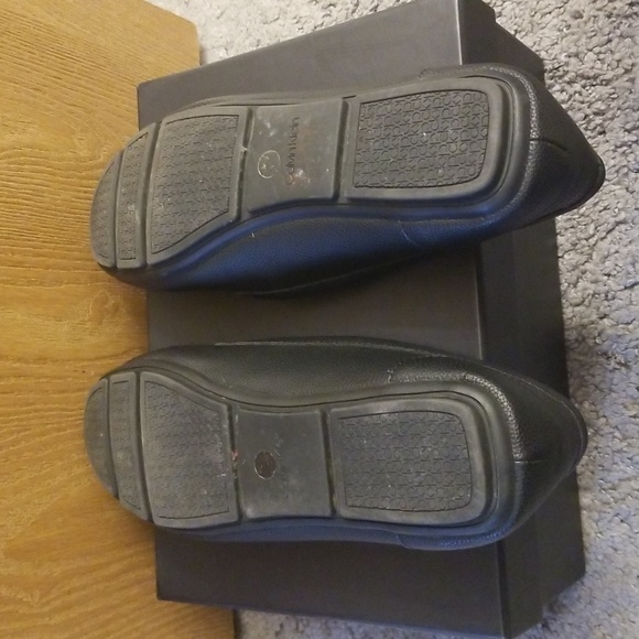 Calvin Klein shoes - Picture 3 of 5